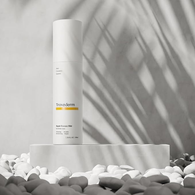 Repair Essence Mist - Hydrating Face Mist for Redness & Blemish-Free, Glowing Skin - with CICA Extract, Niacinamide & Adenosine - Moisturizing & Cooling Face Spray