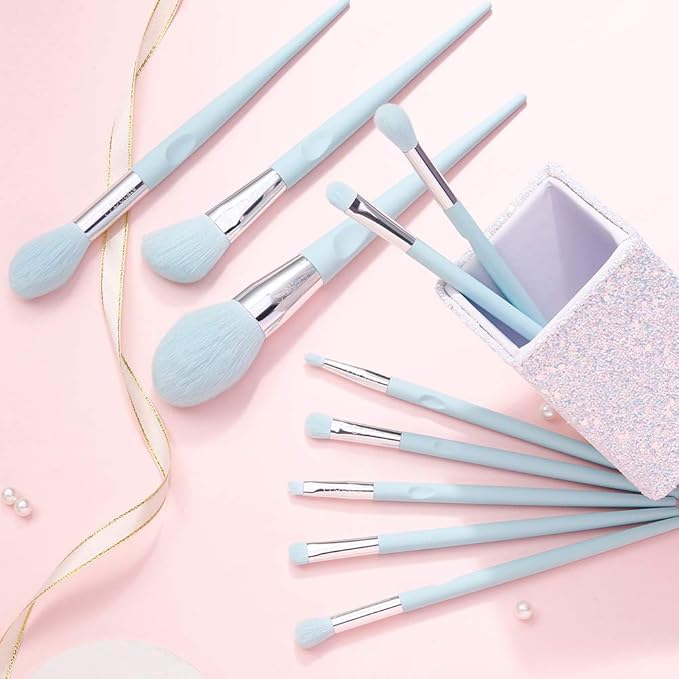 DUcare Makeup Brushes with Holder - 10Pcs Professional Synthetic Make Up Brushes Set for Blush Concealer Foundation Bronzer Powder Eyebrow Contour Eyeshadow Blending Makeup Brush Set, Ice Lake Blue