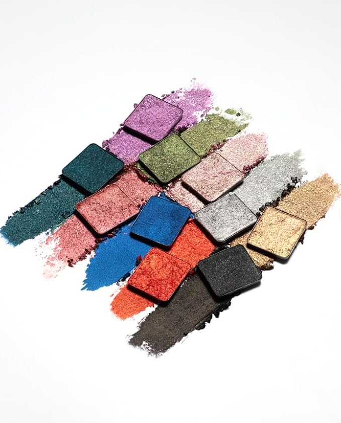 Chromatic Eye Shadow Palette 10 Shades | Multichromatic Finish | High Pigmentation and Long Lasting | Creamy Formula with Hyaluronic Acid | Magnetic Case (Chromatic 3)