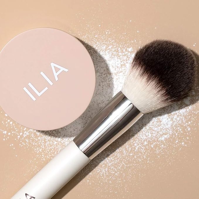 ILIA - Soft Focus Finishing Powder | Non-Toxic, Vegan, Cruelty-Free, Talc-Free, Lightweight + Long Lasting for All Skin Types (0.32 oz | 9 g)