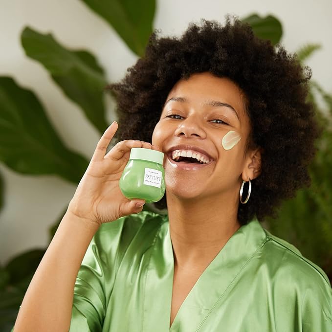 Glow Recipe Avocado Retinol Eye Cream for Wrinkles - Overnight Under Eye Cream for Dark Circles, Firming & Brightening Dull, Puffy Eyes - Time Release Niacinamide & Caffeine Eye Cream (15ml)