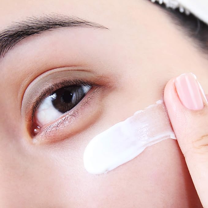 m-61 Hydraboost Eye Concentrate - 48 hour hydrating, firming and smoothing eye concentrate with hyaluronic, vitamin B5 & tamarind