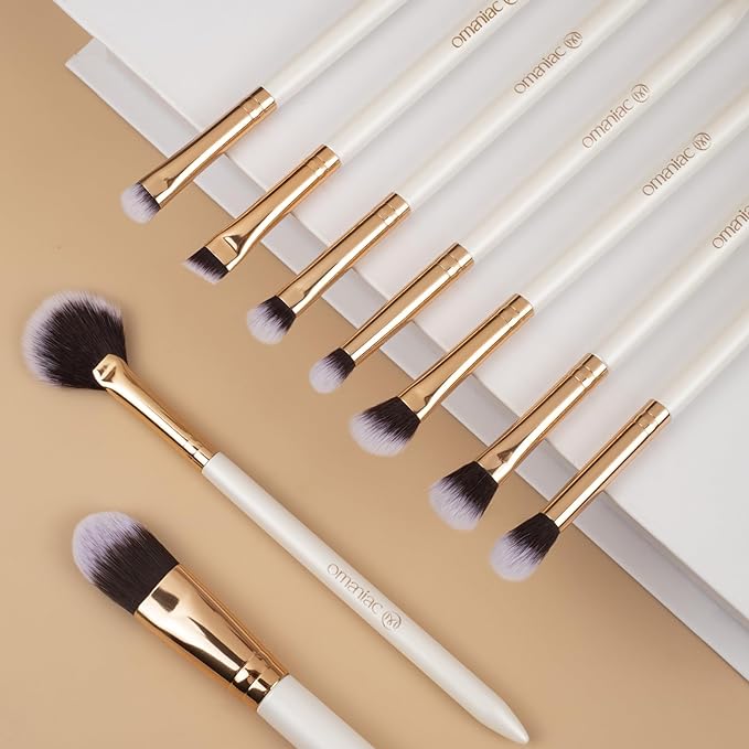 OMANIAC Makeup Brush Set Professional, 12 Pearlescent Wood Handle Makeup Brushes, Premium Cruelty-Free Synthetic Fiber Hair, Travel Make up Brushes Set with Case (White).