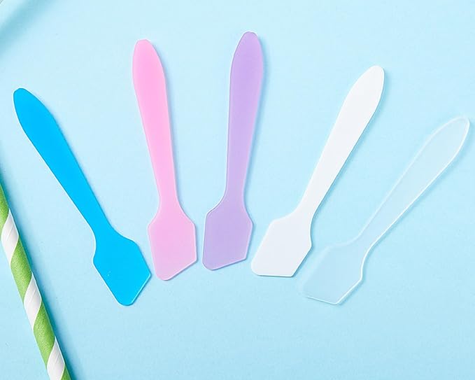 100 Pack 3.2 Inch Cosmetic Spatulas/Small Plastic Spatula for Cosmetics, Creams, Crafts/Makeup Spatula/Multipurpose Mini Applicator for Mixing Cream, Skincare, or Scraping Jars/Random Color