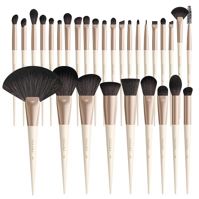 docolor Makeup Brushes Professional 30Pcs Make up Brushes Set Premium Synthetic Kabuki Foundation Blending Brush Face Powder Blush Concealers Eye Shadows Beige