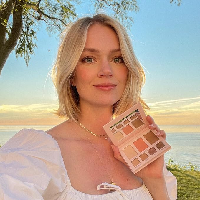 Wander Beauty Getaway Eye & Face Palette - Sunkissed (Light/Medium) - Full Face Makeup Palette Enriched With Vitamin E - For Day & Night Looks - 4 Shadows, Highlighter, Blush, and Bronzer - 0.34 fl oz