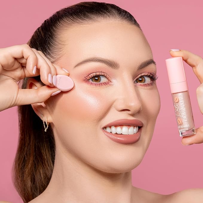 wet n wild Date Or Dominate Liquid Highlighter & Sponge Set